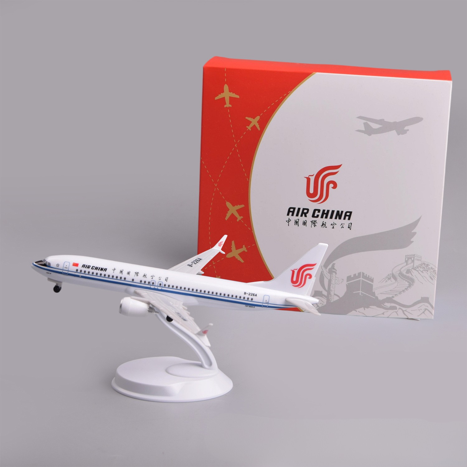 Model Kit Aircraft - Пластиковая модель самолета Air China B737max8,