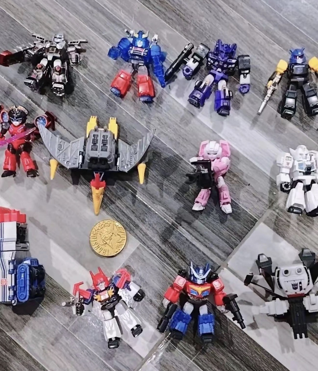 Новинка в наличии: Blokees Tra – обзор и цена Model Kit Optimus