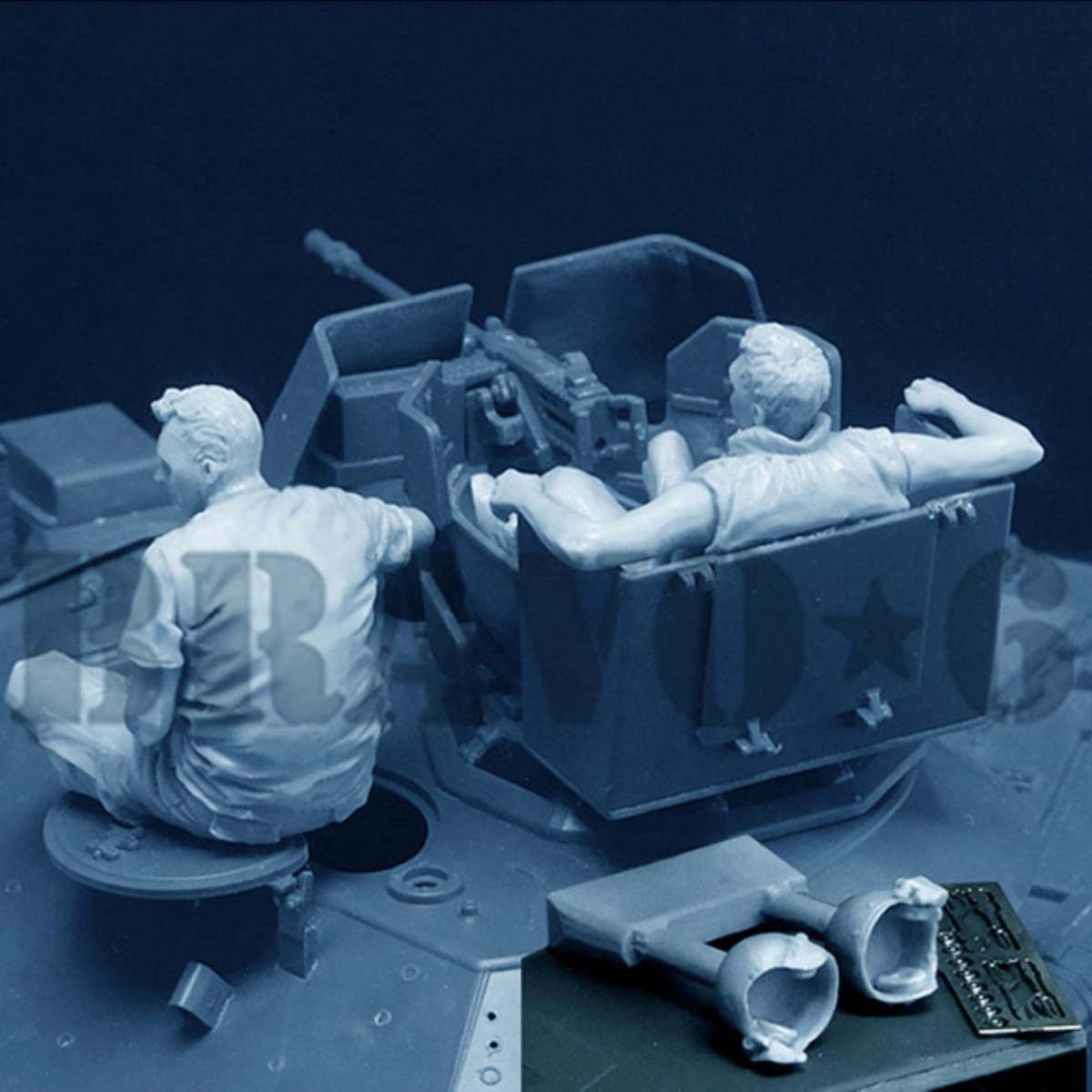 Статуэтка из смолы 1/35, строи – обзор и цена Model Kit Italeri
