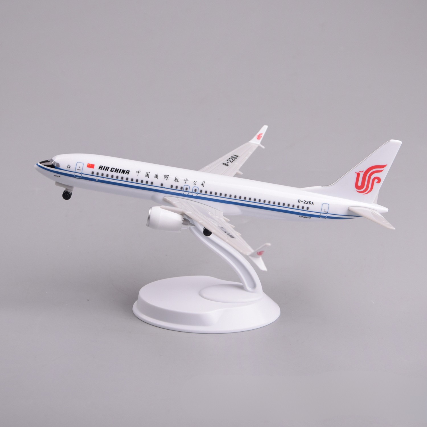 Пластиковая модель самолета Ai – обзор и цена Model Kit Aircraft