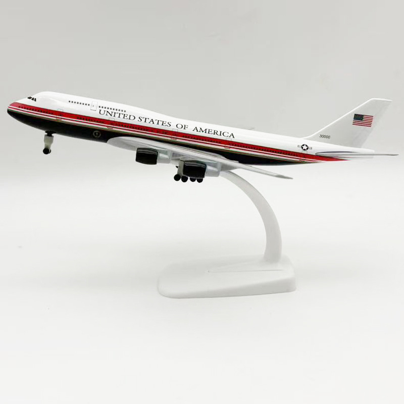 Новая миниатюрная модель самол – обзор и цена Model Kit Aircraft